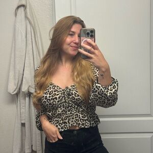 Cute Leopard Print Women's Top